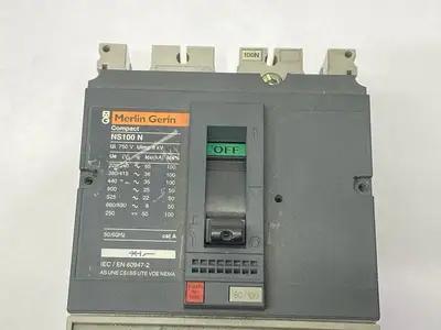 USED MERLIN GERIN CIRCUIT BREAKER 100A W/ VIGI NS 100/160 ADD-ON