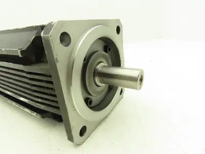 ELAU SB105/30/02/05/19/S/01/64/EAKN Servo Motor 3000 RPM 380V