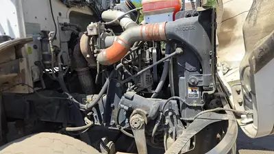 USED 2018 PETERBILT 348