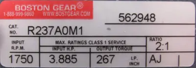 NEW BOSTON GEAR R237A0M1 SPIRAL BEVEL GEARBOX 2:1