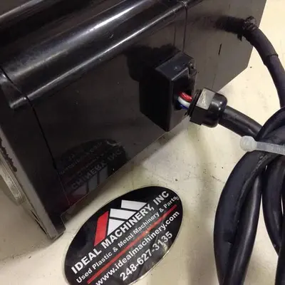 USED YASKAWA SGMP-15AWYR11