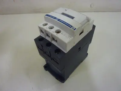 USED TELEMECANIQUE LC1D18BD