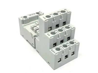 Used Allen-Bradley 700-HB32Z24,700-HN153 Relays & Switches Michigan US | Maverick Industrial Sales #1397346