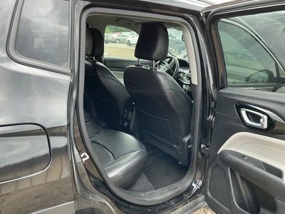 USED 2022 JEEP COMPASS