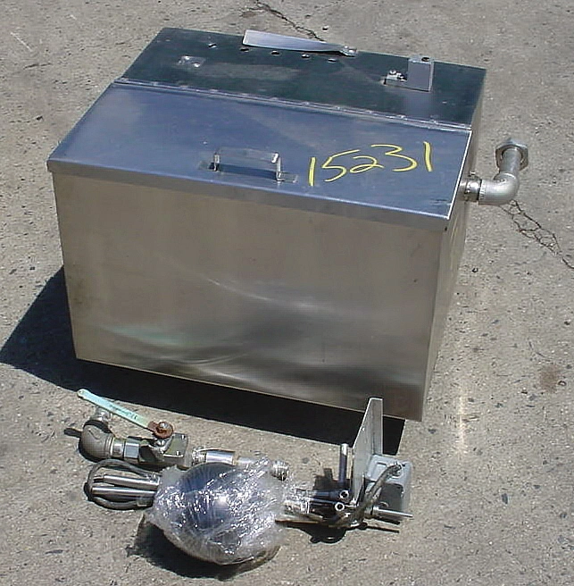 Used 30 GALLON FILL SUPPLY TANK 30 GALLON Filling Machines New Jersey US | Champion Trading Corporation #423583