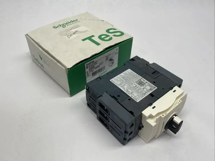 Used SCHNEIDER ELECTRIC 23-32A Circuit Breakers | Maverick Industrial Sales #1112493