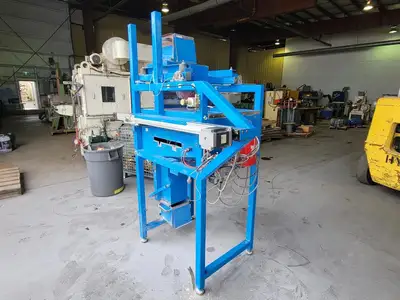 USED 2004 SYNTRON V-20 RC