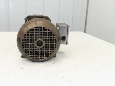 AMT 285P-95 Self-Priming Centrifugal Pump 65gpm 3/4Hp 230/460V 3PH 1.25" NPT