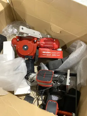 USED BINAR QUICK-LIFT 230V 200 KG MAX LOAD SMART HOIST