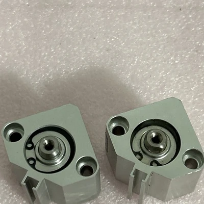 NEW SMC CDQ2B20-5DC