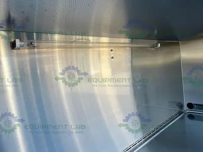 USED LABCONCO 302611100 CLASS II TYPE A2 LOGIC + BIOLOGICAL SAFETY CABINET 6 FT, 115V