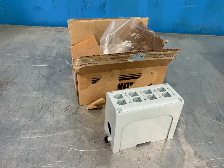 Used PANDUIT FDME8RG Electrical Boxes Ohio US | HGR 24 #1295232