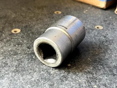 1/2" Drive X 1-3/16" SOCKET 12 POINT CR-MO