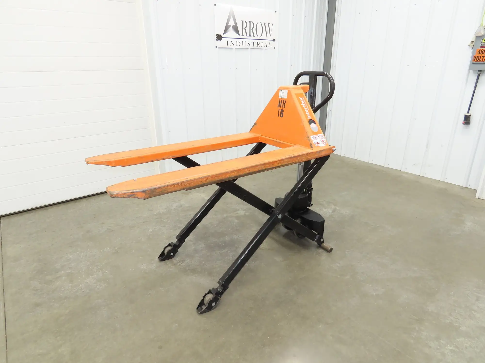 Interthor MSL2745 Manual Pallet Lifter 2200lb Jack 45" Long 32" Lift Height