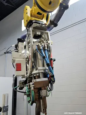 Used FANUC R-2000IC/210F Robots Illinois US | Aaron Equipment #1300272