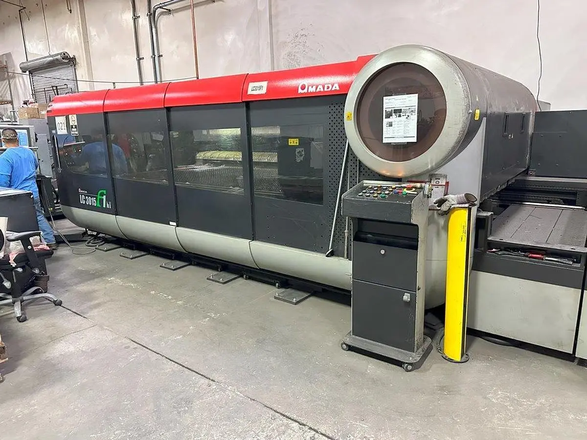 USED AMADA LC-3015F1NT