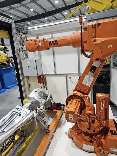 Used 2013 ABB IRB 2600-20/1.65 Robots Ohio US | Six Axis Solutions #397901