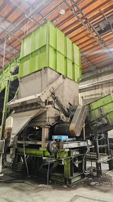 78" Cumberland/Zerma Single Shaft Shredder, Model ZXS2000, 240 HP, New In 2011