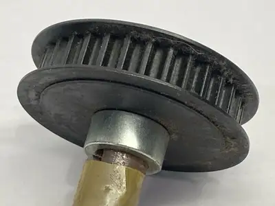 New | in-Stock Knapp Shaft With Belt Sprocket Conveyor Parts Michigan US | Maverick Industrial Sales #1395225