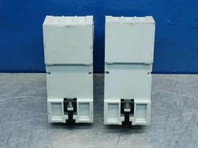 USED ALLEN BRADLEY 700HN153