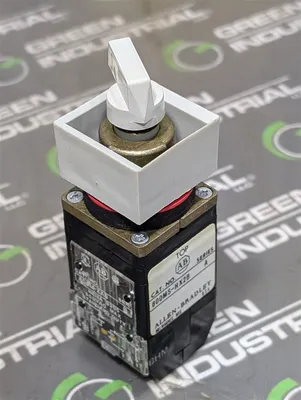 Lot of 4 Allen Bradley 800MS-HG2BBS Selector Switch Assemblies New NIB