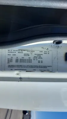 2019 INTERNATIONAL LT625 Sleeper Truck Tractor | Platinum Group (35)