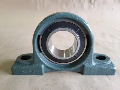 NEW NTN UKP209D1