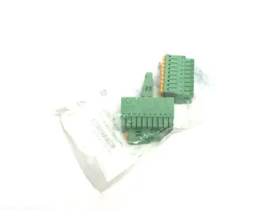 New | in-Stock Phoenix Contact Pluggable Terminal Block Kit 1018450 Terminal Blocks Michigan US | Maverick Industrial Sales #1389311