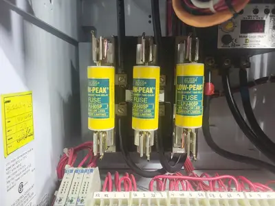 USED SQUARE D MODEL 6