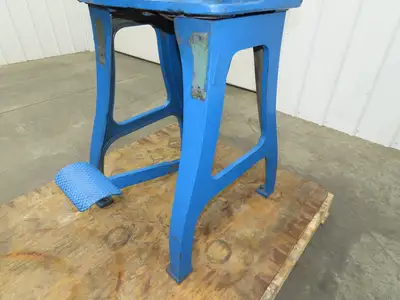 Famco 12 Punch Press 3 Ton Mechanical Kick Foot Pedal Cast Iron Size 12 Parol