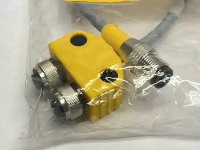 NEW TURCK DAISY CHAIN 2-BRANCH M12 4-PIN U0163-10