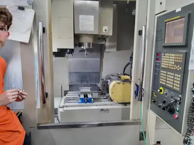 USED 2011 HARDINGE-BRIDGEPORT XR 760