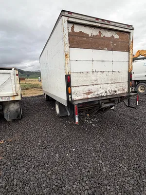 ISUZU Box Truck Box Truck | Liberty Machine Works LLC (7)
