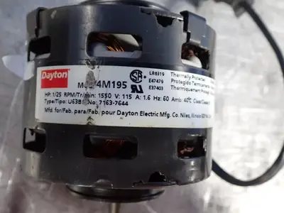 USED DAYTON 4M195