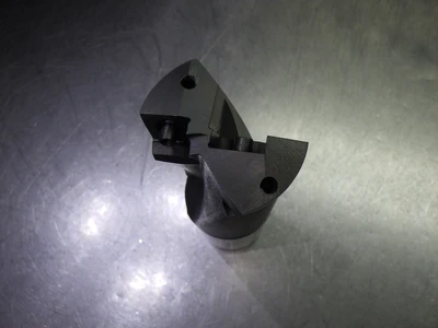 Kennametal Metcut 2.25" Coolant Thru Drill 2" Shank 272-0225 (LOC3027A)