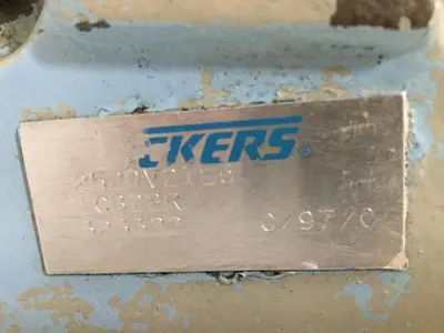 USED VICKERS 2520V21E5