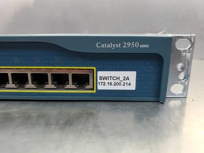 Cisco WS-C2950-24 24-Port Catalyst Switch. 3C