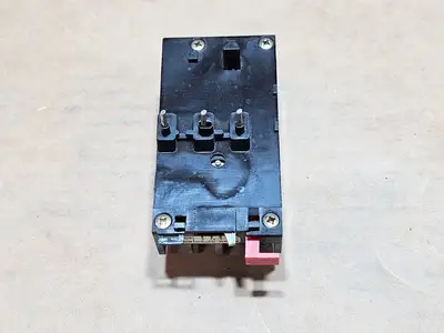 Used TELEMECANIQUE LR1-D09 308 Misc Electrical & Power Parts British Columbia CA | Lenmark #1438996