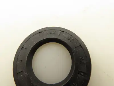 ISP R01610 Oil Seal 1" ID 1.850" OD Lot of 8