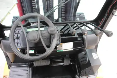 Used 2017 YALE GLP120VX Internal Combustion Forklifts: Pneumatic Tire Florida US | Truck and Van Outlet #1509244