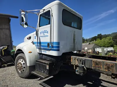 USED 2007 PETERBILT 335