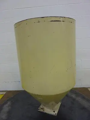 USED METAL FABRICATOR HOPPER289