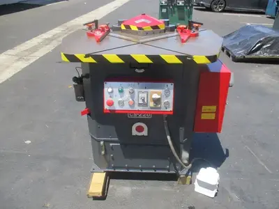USED AMADA CS-220