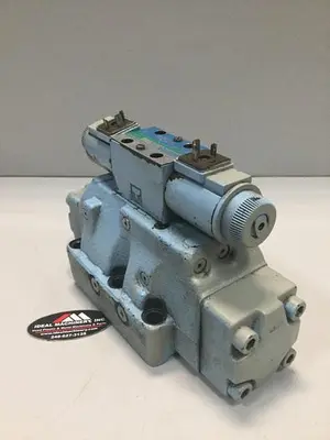 USED VICKERS DG5V-8-S-31C-E-T-M-U-HL-B13-10-EN502