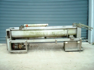 J. E. Taylor Jktd S/S Twin Screw Mixer