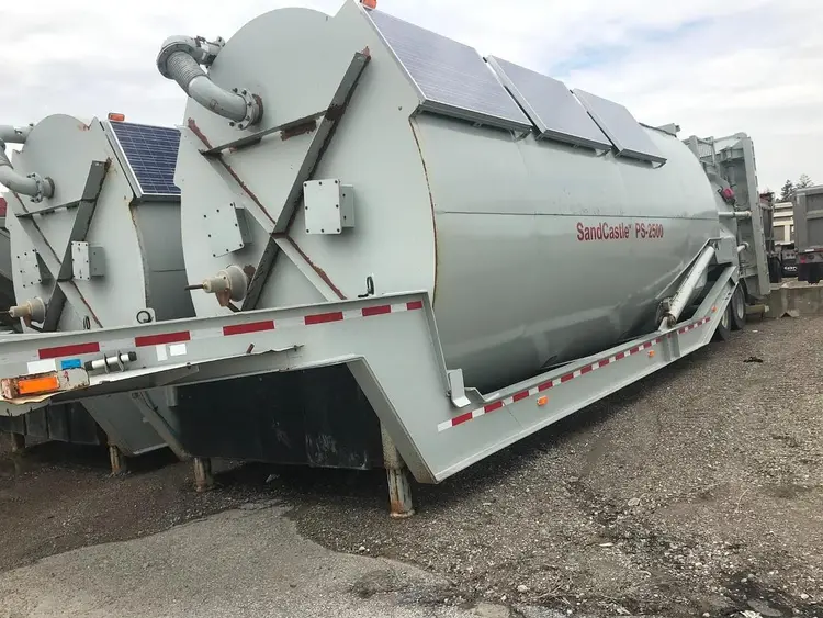 Used 2012 SANDCASTLE 60 TON Cement Silo Quebec CA | DIT Equip #1412360