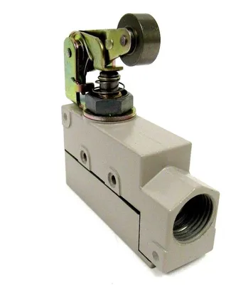 NEW OMRON ZE-N21-2S-EX LIMIT SWITCH ZEN212SEX ZE-QA2-2S