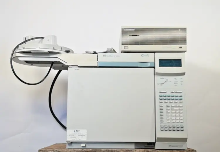 Used Agilent _UNKNOWN_ Chromatography Data Systems California US | ANACAPA EQUIPMENT BROKERS, INC #886498