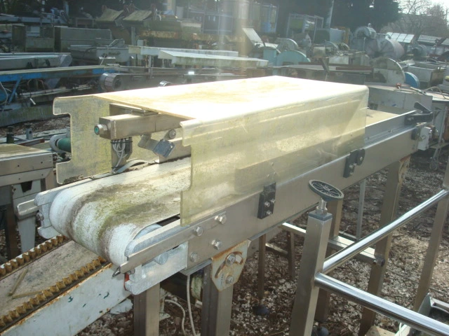 Flat Belt Conveyor 240Mm Wide X 1400Mm