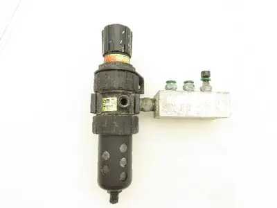 Parker 06E32A10AC Filter Regulator 1/2" NPT 150PSI
